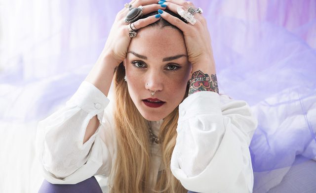 Stina Velocette